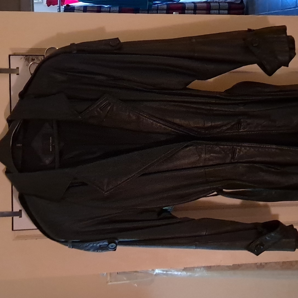 Men leather coat, sholder